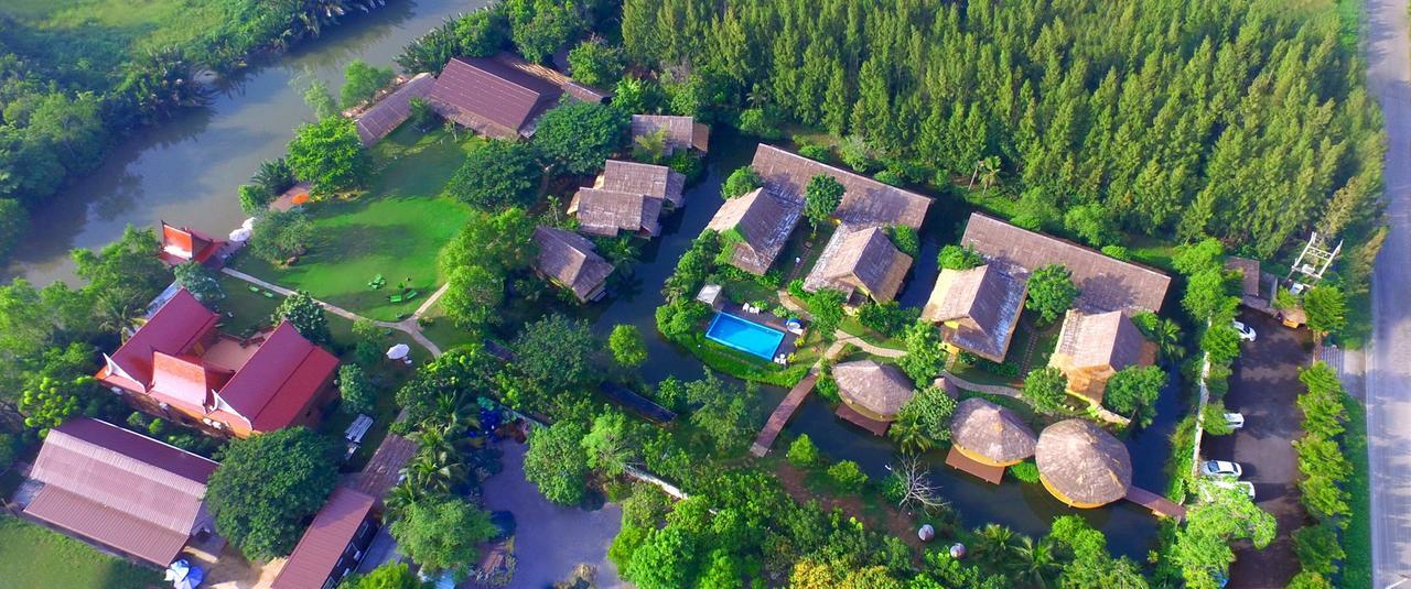 Asita Eco Resort Amphawa Ngoại thất bức ảnh